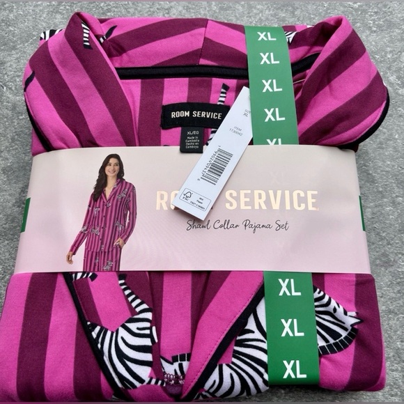NEW Room Service Women's XL Shawl Collar Pajama Set Pink Zebra & Stripe Pattern - Picture 3 of 3